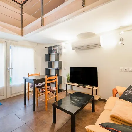 Loft 25 M2 Au Calme Apartment