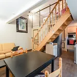 شقة Loft 25 M2 Au Calme Les Angles (Gard)
