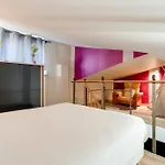 Loft 25 M2 Au Calme Les Angles (Gard)
