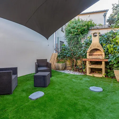 公寓 Loft 25 M2 Au Calme Les Angles (Gard)