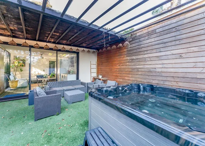 公寓 Loft 25 M2 Au Calme Les Angles (Gard)