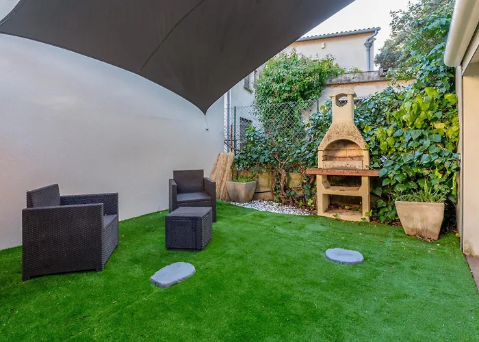 公寓 Loft 25 M2 Au Calme Les Angles (Gard)